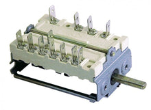 Selector cu 4 pozitii 0-1-2-3, contacte 2NO/2CO , 16 A, 250 V, ax ø 6 x 4,6 mm - 300010