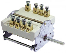 Comutator cu 2 operating pozitii,  0-1, 32 A,  ax  6 x 4.6 mm - 300107