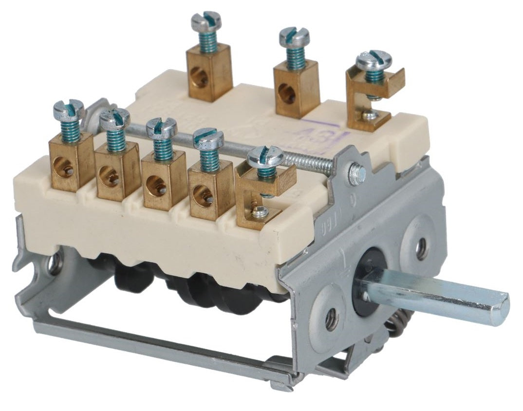 Selector EGO cu 7 pozitii 0-1-2-3-4-5-6, contacte 1NO/2CO, 16A, ax ø 6x4.6 mm - 300283