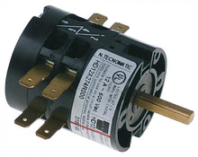 rotary switch 4 0-1-2-3 4 type HD12X274R000 600V 12A shaft ø 5x5mm shaft length 22mm shaft square