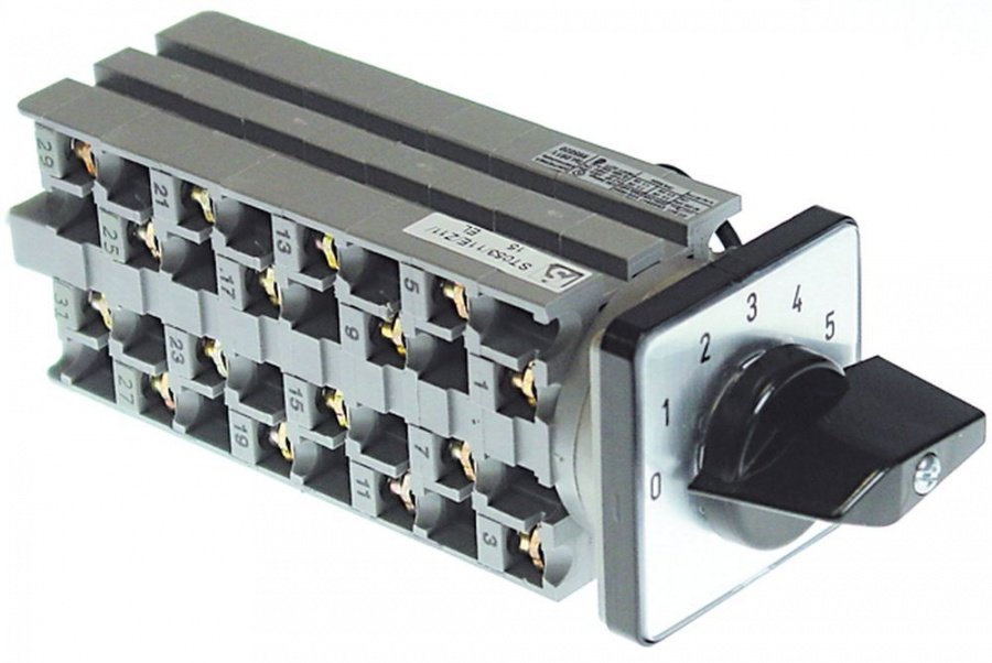 rotary switch 6 0-1-2-3-4-5 16 type ST053/11E/Z11/Z15 600V 16A shaft ø 5x5mm
