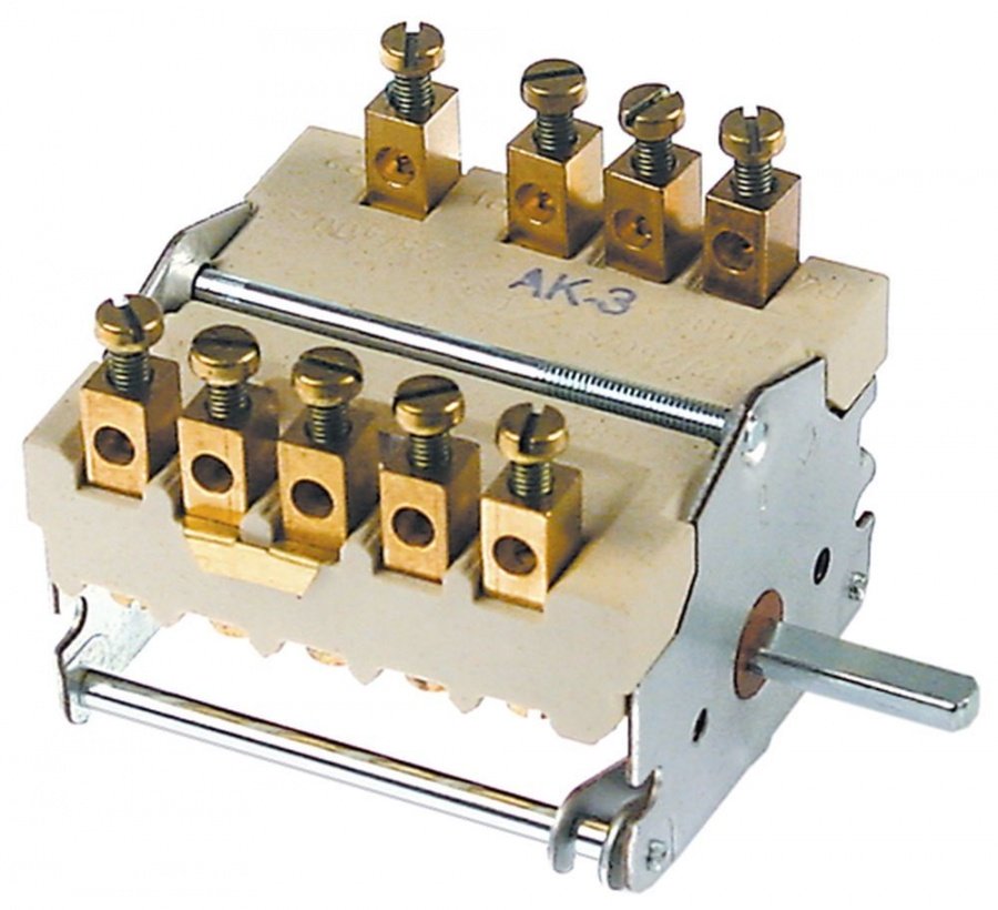 operation switch 3 operating positions 3NO/1CO switching sequence 0-1-2 32A shaft ø 6mm