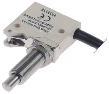 microswitch with plunger mounting distance 22mm M10x0,75 thread length 20mm 250V 6A 1NO