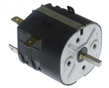 Temporizator / timer mecanic 5 minute, contacte 3 NO, 16 A, 250 V, ax patrat 3,5 x 3,5 mm - 350037