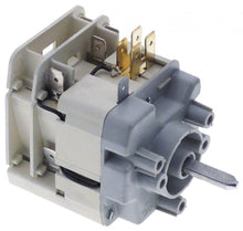 Timer MS65 120 min, contacte 16 A, 250 V, 1CO / 2NO, ax ø 6x4,6 mm, cu pozitie permanenta - 350135
