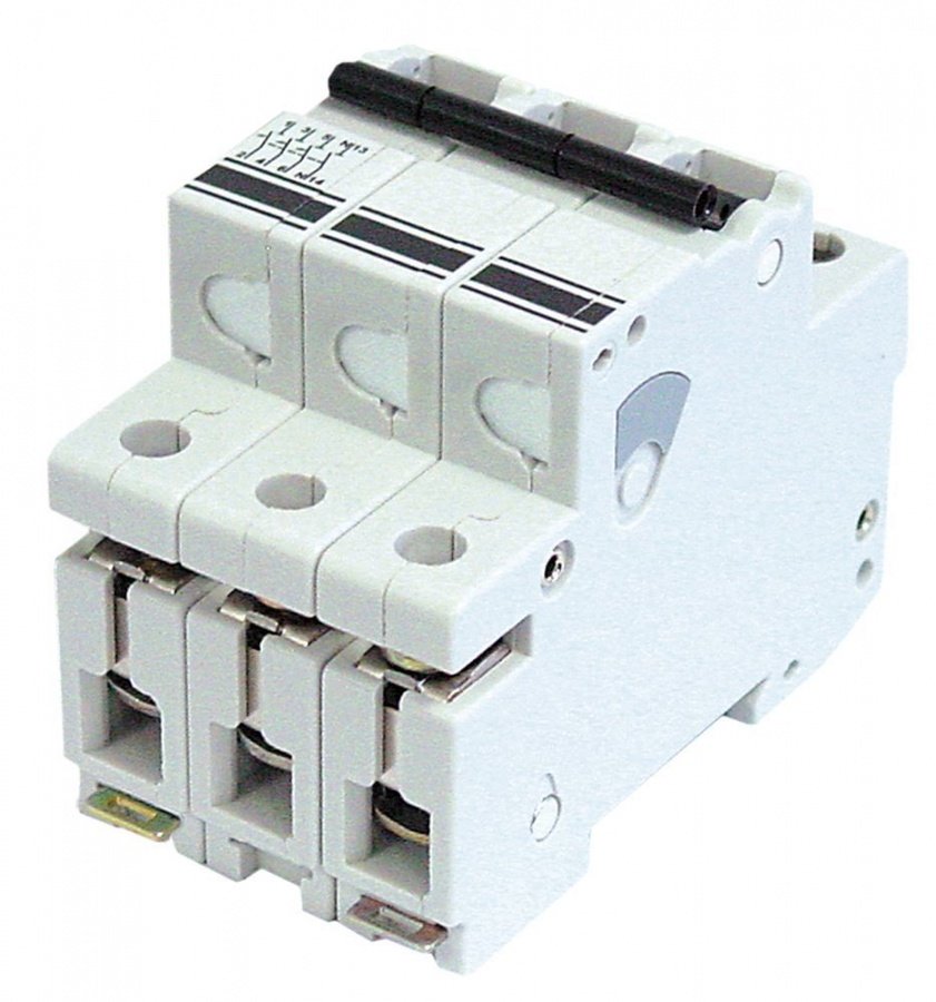 line circuit breaker 3-pole 25 A tripping type K rated 400 V