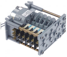 timer CDC 7805F, engines 1, chambers 5, operation time 150s, 208 V, manuf. no. 7805F1