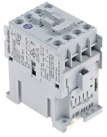 Contactor Allen-Bradley 100-C09 *400, comandat in 230 V, contacte 4NO, rezistiv 32 A, inductiv 9 A / 4 kW - 380352