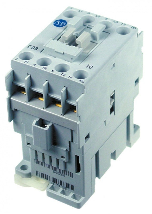 Teleruptor, 230 V, sarcina nominala 32 A, alimentare (AC3/400 V) 9 A/4 kW - Cod 380523