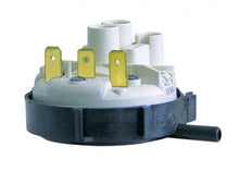Presostat de nivel 55/30 mbar, ø 58 mm, racord furtun ø 6 mm - 541140