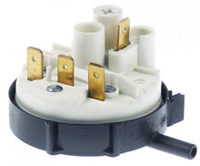 Presostat de nivel 65/30 mbar, racord 6 mm, ø 58 mm - 541905