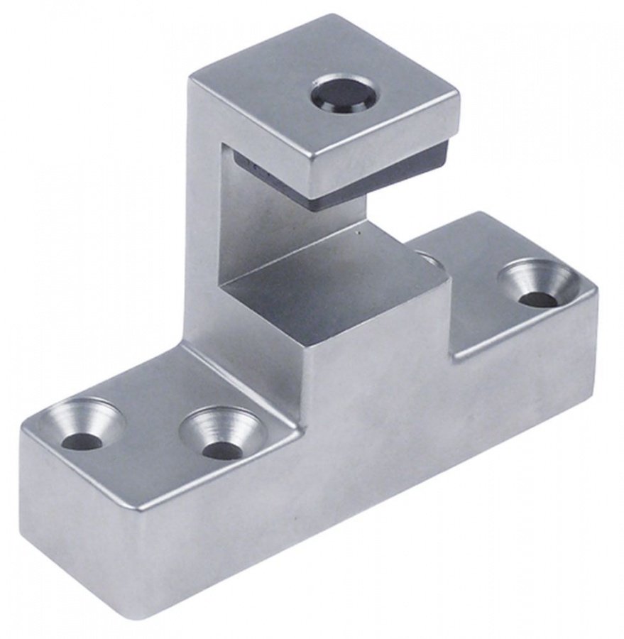  Door catch mounting pos. right L 100mm W 32mm H 74mm mounting distance 68/68mm off-set 46mm - 701111